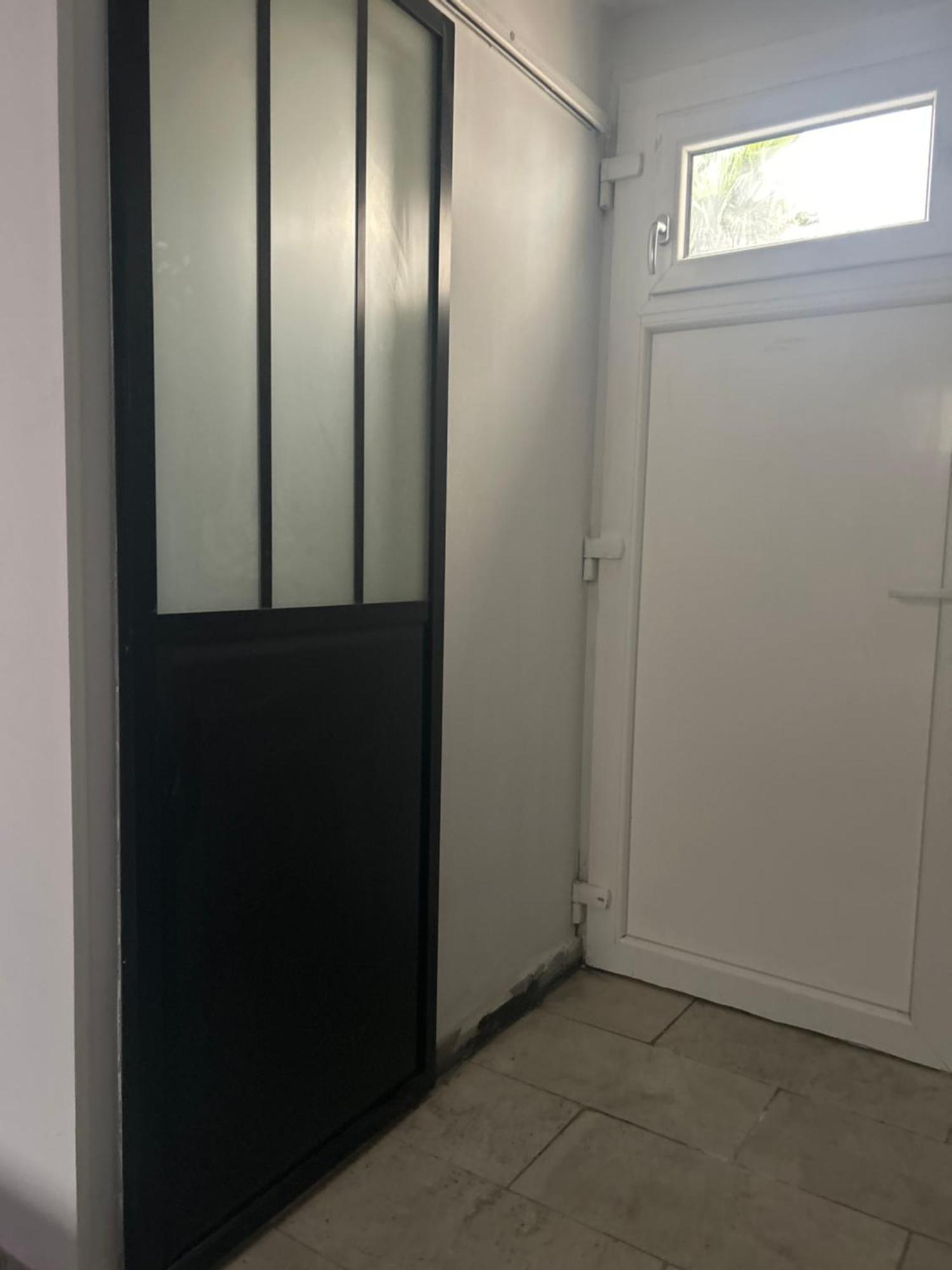 Le Studio De Lucie Villeurbanne Luaran gambar